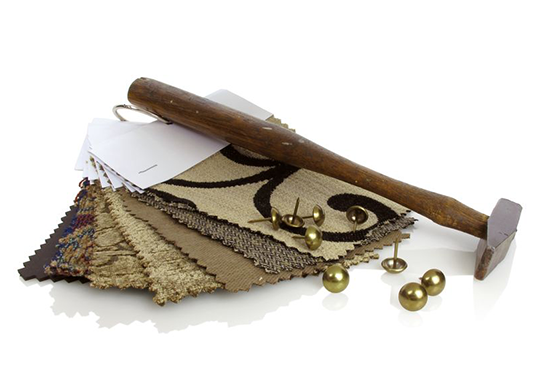 tapissier d'ameublement Var-tapisserie d'ameublement Sainte-Maxime-sellerie de bateau Saint-Tropez-ameublement professionnel Var-decoration d'interieur Sainte-Maxime-tapissier decorateur Sainte-Maxime