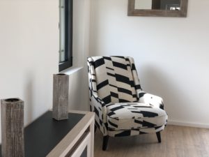 tapissier d ameublement Var-tapisserie d'ameublement Sainte-Maxime-sellerie de bateau Saint-Tropez-ameublement professionnel Var-decoration d'interieur Sainte-Maxime-tapissier decorateur Sainte-Maxime