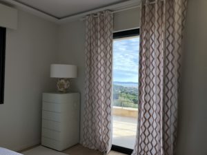 tapissier d ameublement Var-tapisserie d'ameublement Sainte-Maxime-sellerie de bateau Saint-Tropez-ameublement professionnel Var-decoration d'interieur Sainte-Maxime-tapissier decorateur Sainte-Maxime