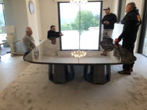 tapissier d ameublement Var-tapisserie d'ameublement Sainte-Maxime-sellerie de bateau Saint-Tropez-ameublement professionnel Var-decoration d'interieur Sainte-Maxime-tapissier decorateur Sainte-Maxime