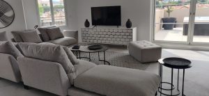 tapissier d ameublement Var-tapisserie d'ameublement Sainte-Maxime-sellerie de bateau Saint-Tropez-ameublement professionnel Var-decoration d'interieur Sainte-Maxime-tapissier decorateur Sainte-Maxime