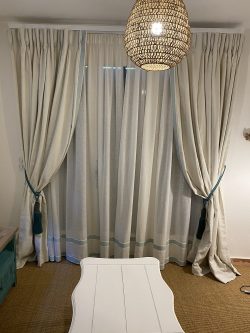 tapissier d ameublement Var-tapisserie d'ameublement Sainte-Maxime-sellerie de bateau Saint-Tropez-ameublement professionnel Var-decoration d'interieur Sainte-Maxime-tapissier decorateur Sainte-Maxime